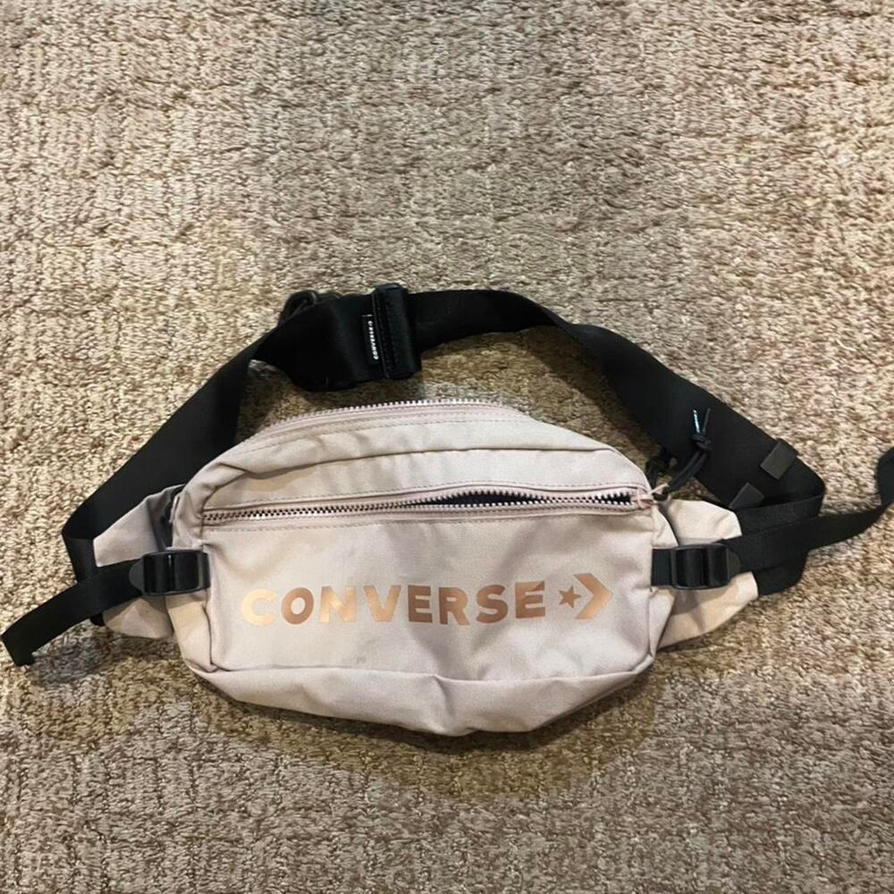 Converse cream waist bag festival